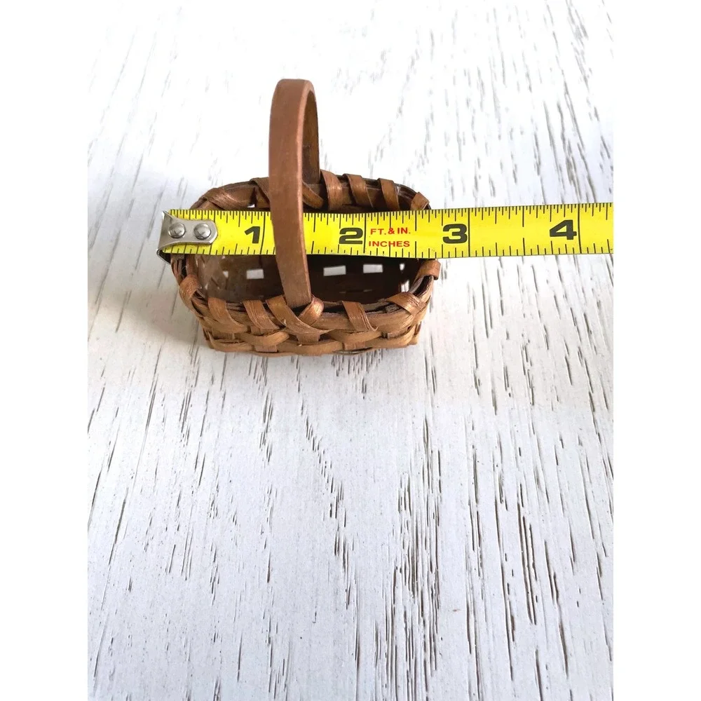 Miniature Handwoven Splint Basket‎ with Handle Rustic Dollhouse Farmhouse Decor